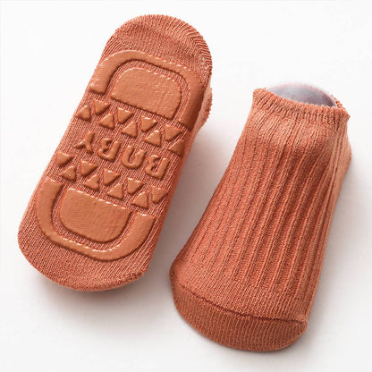 Unisex Babies and Toddlers Solid Socks