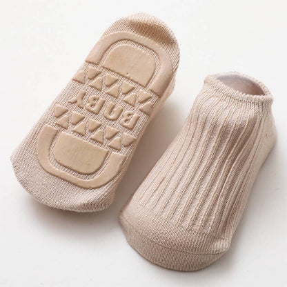 Unisex Babies and Toddlers Solid Socks
