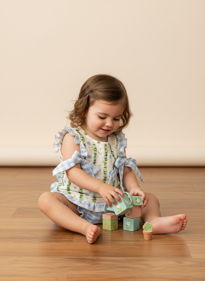 Gingham and floral baby set